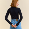 Schwarz Longsleeve Shirt 4 3000x