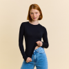 Schwarz Longsleeve Shirt 5 3000x